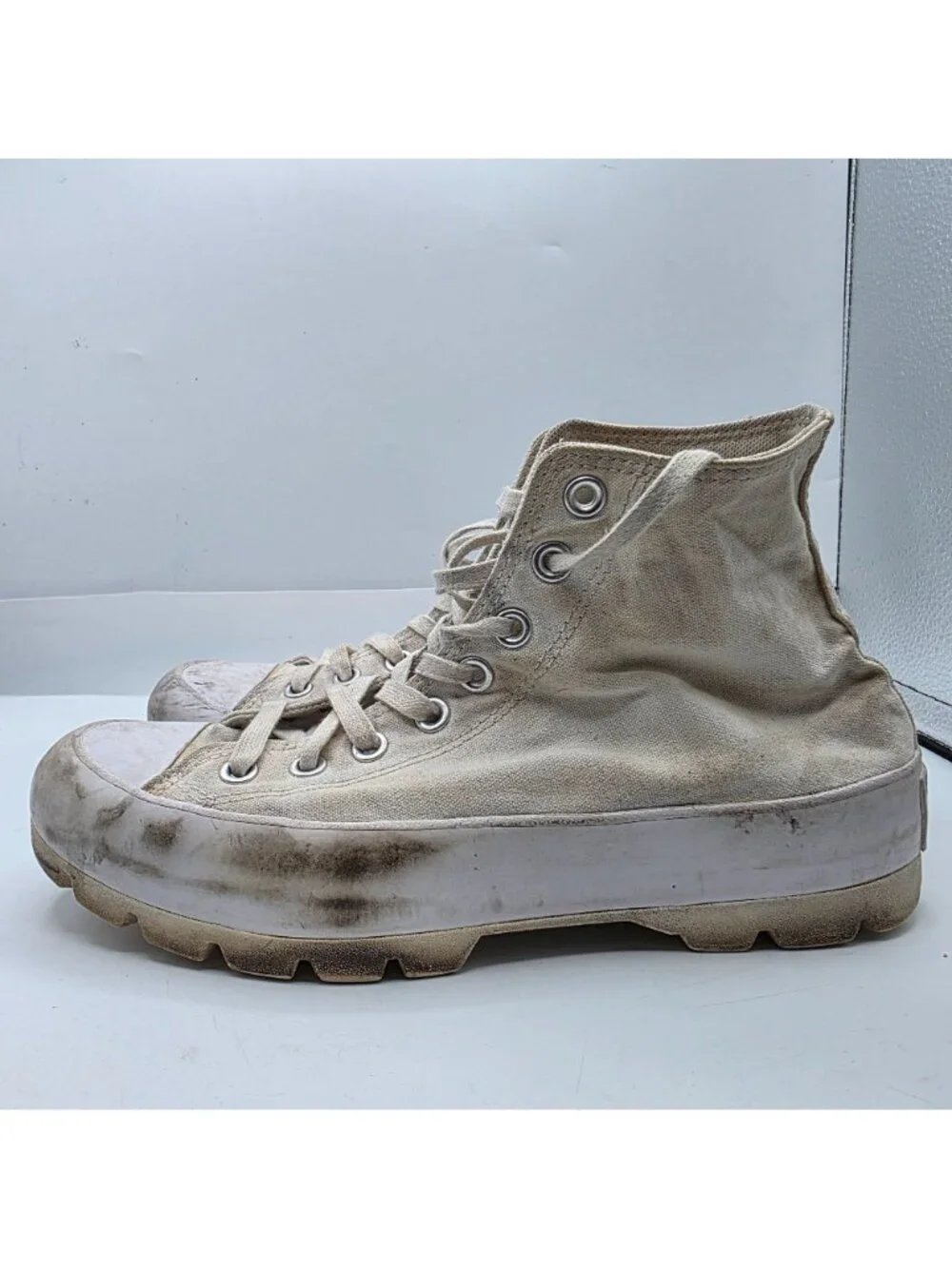 Converse Chuck Taylor All Star Lugged Hi Womens 9 Triple White Platform Shoes